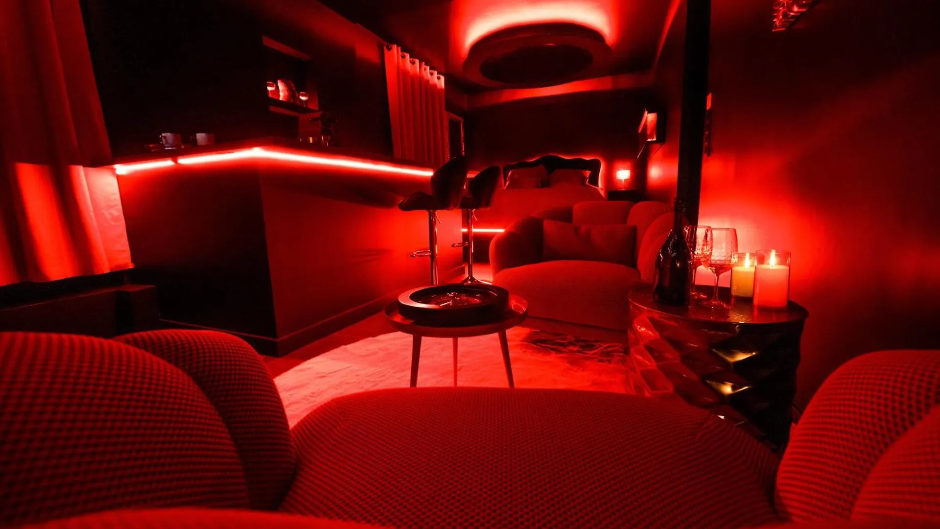 شقة Suite Romantic - Love Room - Toulouse Centre